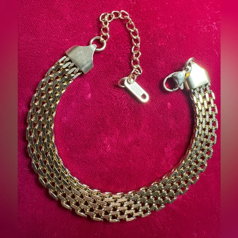 Bracelet Stainless Steel Panthera Link Lobster Clasp Gold Tone